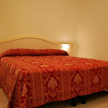 Residence Olimpo Rimini Kültér fotó
