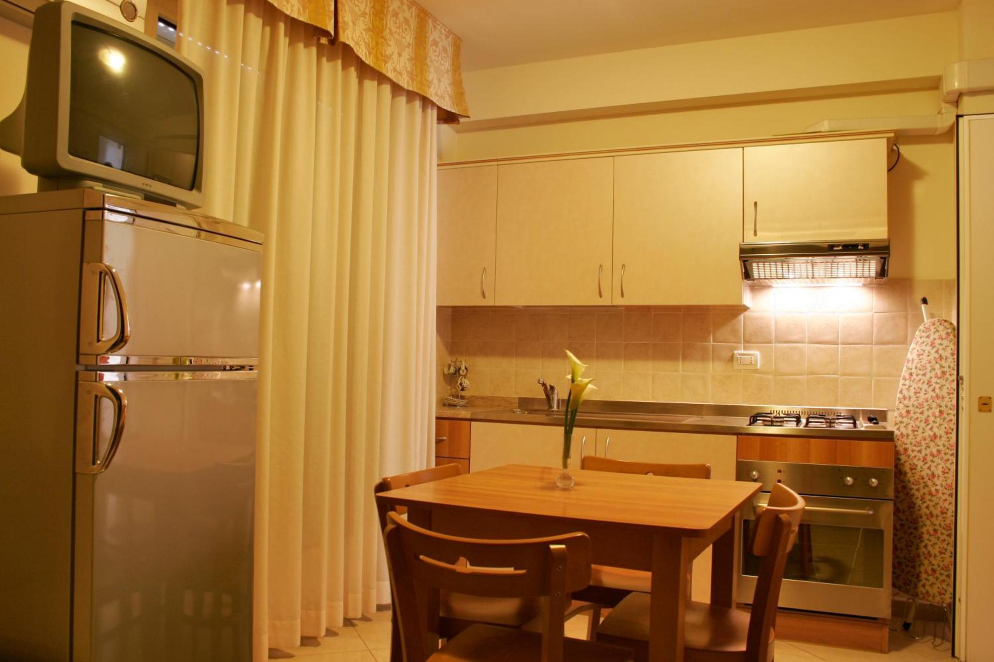 Residence Olimpo Rimini Kültér fotó
