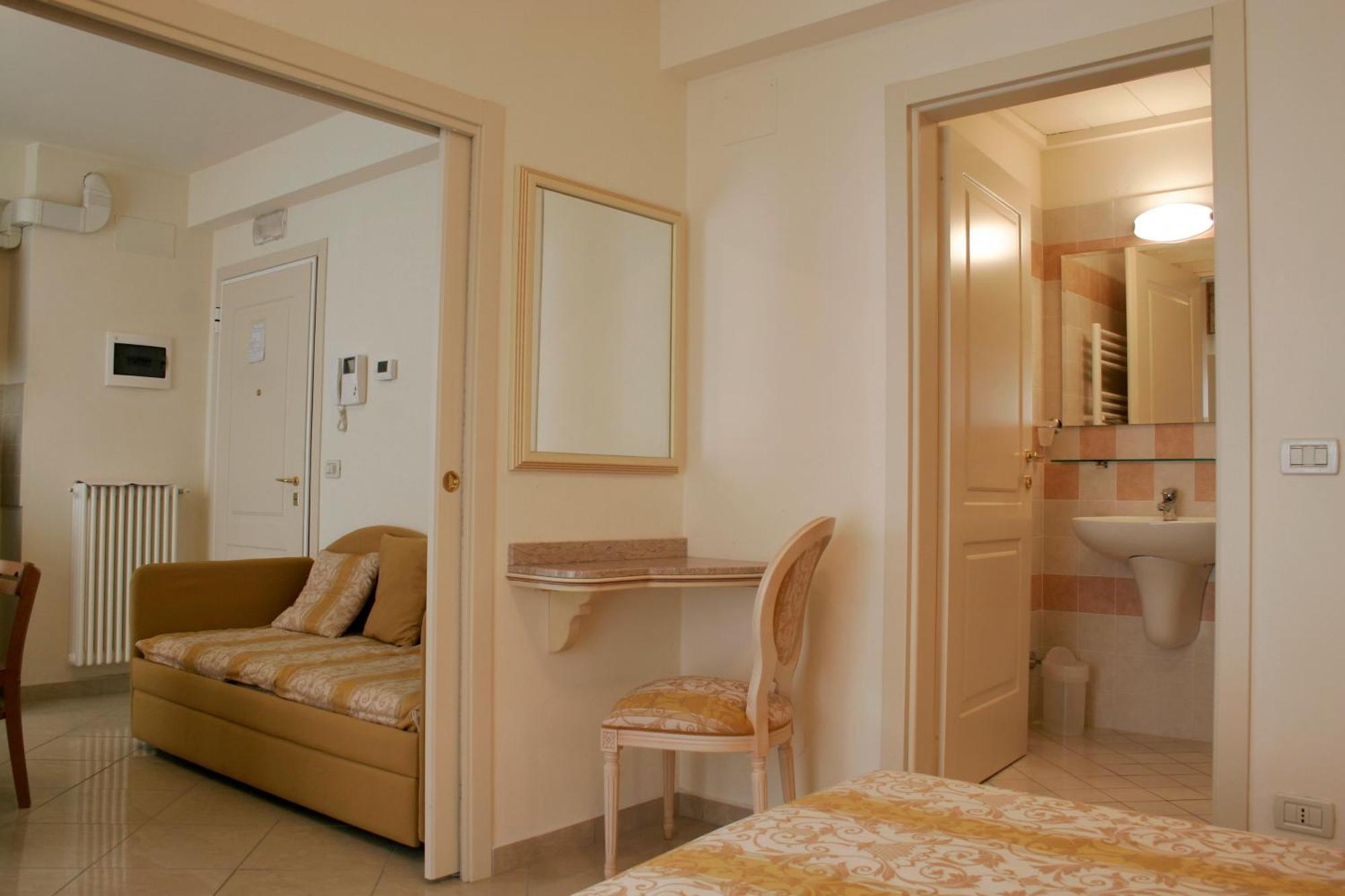 Residence Olimpo Rimini Kültér fotó